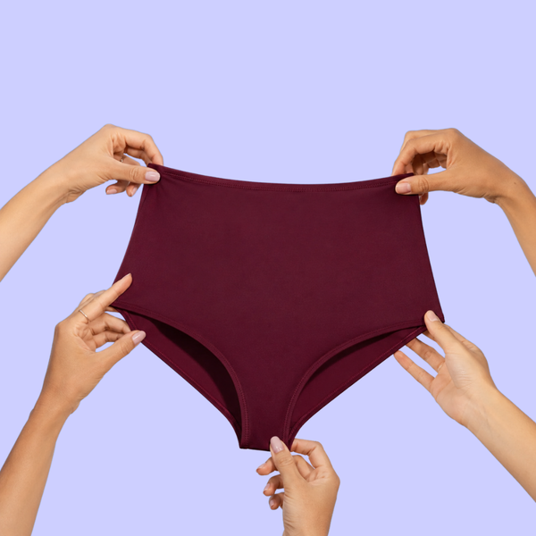 Kit Menarquia: 2 Toallas higiéncas Nocturnas + 1 Regulares + 3 Calzones + Pouch Meness